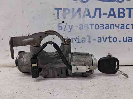 Замок зажигания Toyota Avensis T25 1.8 БЕНЗИН 1ZZFE 2002 (б/у) Київ