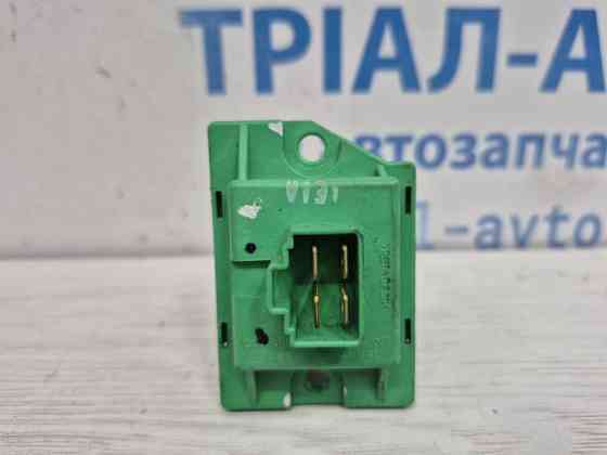 Резистор печки Hyundai IX35 LM 1.7 DIESEL D4FD 2009 (б/у) Киев