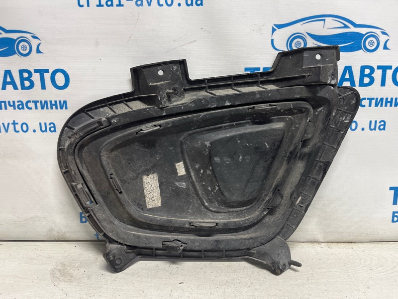 Решетка противотуманки правая Kia Sorento UM 2.4 БЕНЗИН G4KJ 2014 (б/у) Киев - изображение 4