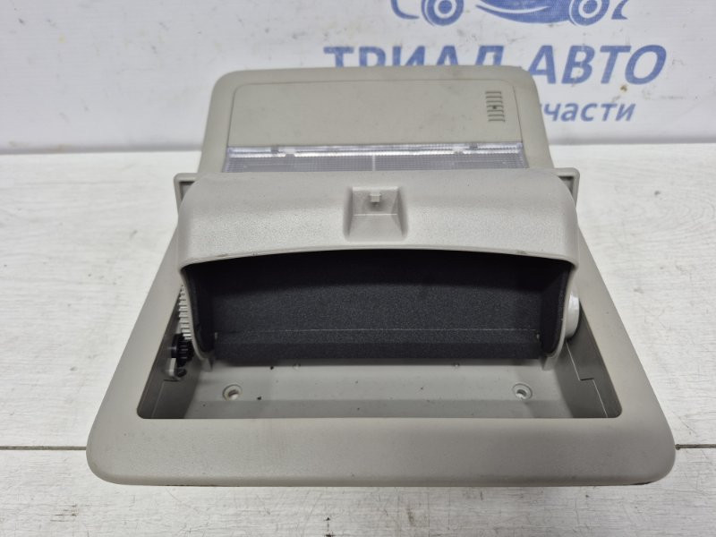 Плафон передний Chevrolet Captiva C100 2.4 БЕНЗИН Z24SED 2006 (б/у) Київ - зображення 2