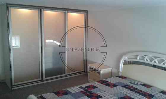 Оренда 3кімн.2-х рівнева кв.поряд з Ботанічному садом,м.Площа Льва Толстого № 11134376 Киев