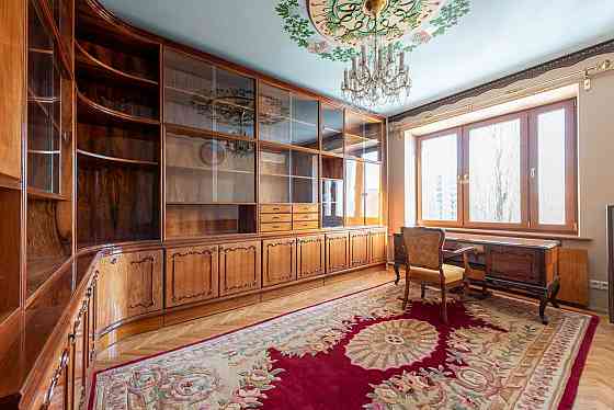 долгосрочная аренда 3-к квартира Киев, Печерский, 900 $/мес. Київ