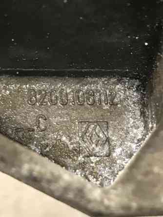 Бу кронштейн подушки двигателя правый Renault 8200108112 Megane Scenic Clio Kangoo Кропивницький