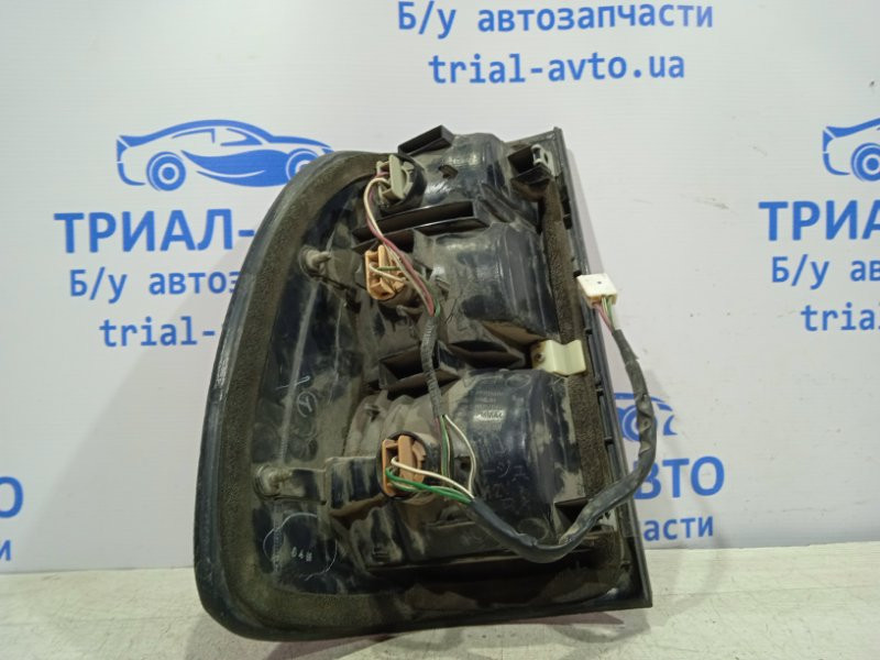 Фонарь задний внешний правый Toyota Land Cruiser J100 4.7 1998 задн. прав. (б/у) Київ - зображення 2