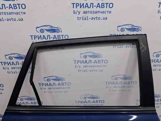 Дверь задняя правая Hyundai Tucson JM 2.0 DIESEL D4EA 2004 (б/у) Киев