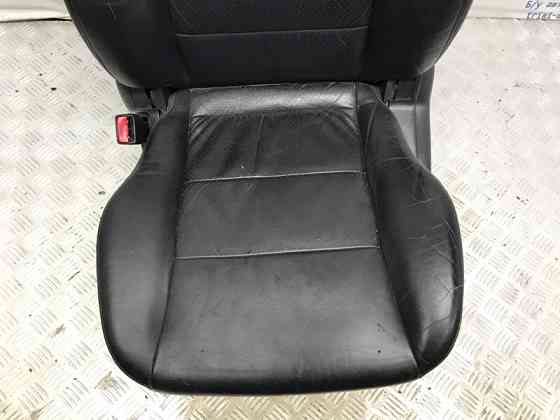 Сиденье переднее левое Mitsubishi Pajero Wagon 1999-2006 MR646447 (Арт. 57376) Киев