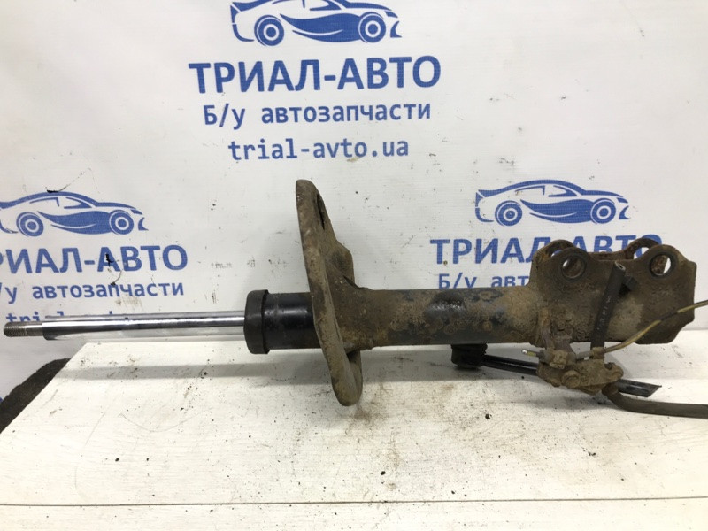 Амортизатор передний правый Toyota RAV 4 A30 2.2 DIESEL 2ADFTV 2005 (б/у) Київ - зображення 4