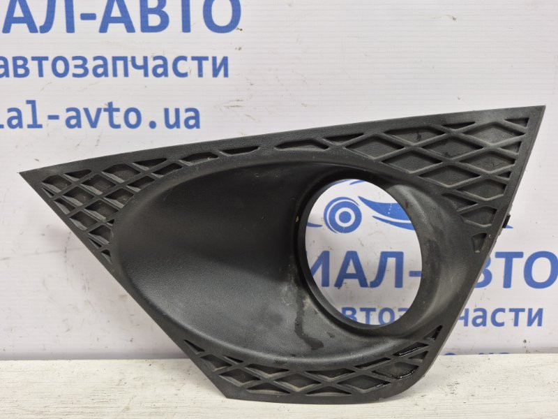 Решетка противотуманки левая SsangYong Korando C200 2.0 DIESEL 2010 (б/у) Київ - зображення 1