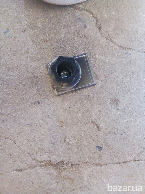 Клапана пластмассовые, без название, -6шт. по 60грн Харків - зображення 6