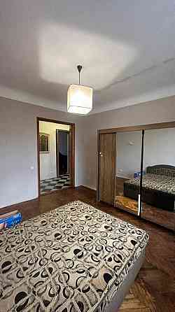 Продам. 2-к.кв. 4/5, вул.Телевізійн, район пр.Науки Дніпро