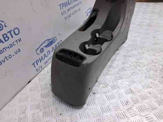 Подлокотник Hyundai Tucson 2004-2009 846712E910LM (Арт. 66360) Киев