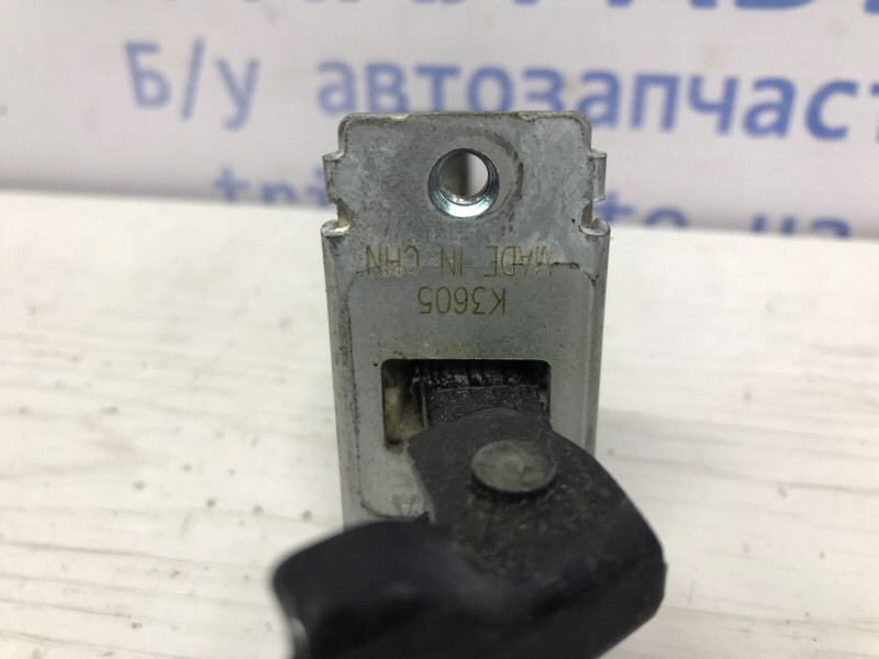 Ограничитель двери задний левый Mazda 3 BM 2.2 DIESEL 2013 (б/у) Киев - изображение 4