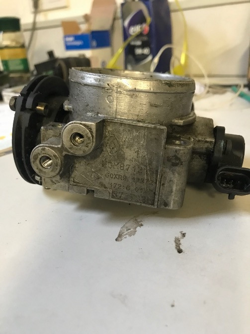 Бу дроссельная заслонка Renault, 1.8, 2.0, моноинжектор 7700871215, 873703l, hom871215 Laguna 1, Кропивницкий - изображение 2