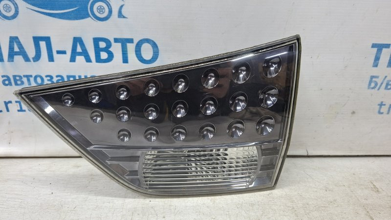 Фонарь задний внутренний правый Mitsubishi Outlander XL 2.2 DIESEL 4HK 2007 (б/у) Київ - зображення 1