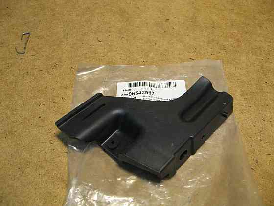 Кронштейн переднего бампера Aveo T200 Днепр