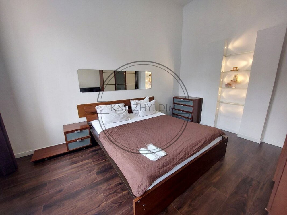 Оренда 2-х квартири студіо в царському будинку центр Києва. №11199922 Київ - зображення 1