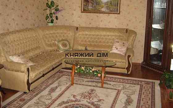 2-х этажный дом,совки. м. Васильковская 15 мин.пешком. Код 133848 Київ