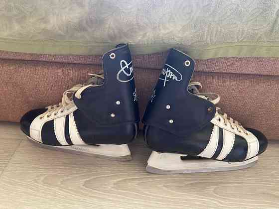 ПРОДАЮ КОВЗАНИ (коньки, ринвиці, крижиці, леза) — хокейні «ВІСТІ». Розмір ~38-40. Полтава