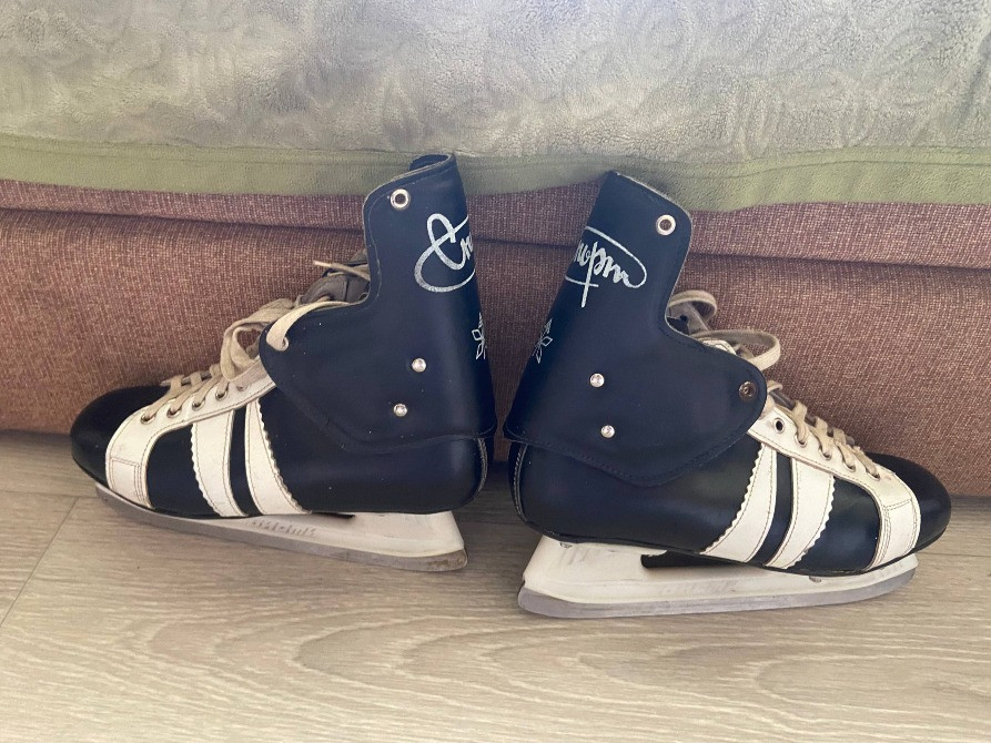 ПРОДАЮ КОВЗАНИ (коньки, ринвиці, крижиці, леза) — хокейні «ВІСТІ». Розмір ~38-40. Полтава - зображення 2