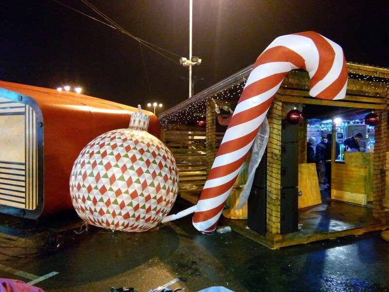 Надувной Новогодний декор Надувной шар Киев - изображение 4