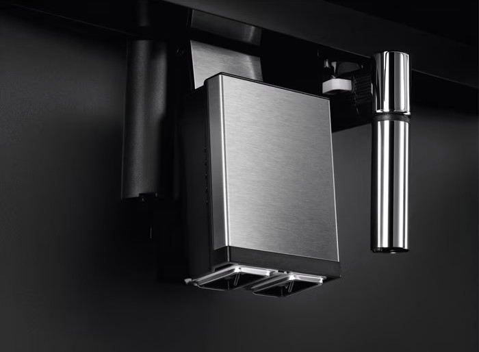 Кофемашина Electrolux KBС85Z черный Киев - изображение 2