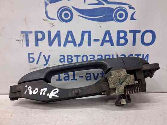 Ручка двери внешняя передняя правая Hyundai I30 FD 1.6 DIESEL D4FB 2007 (б/у) Киев