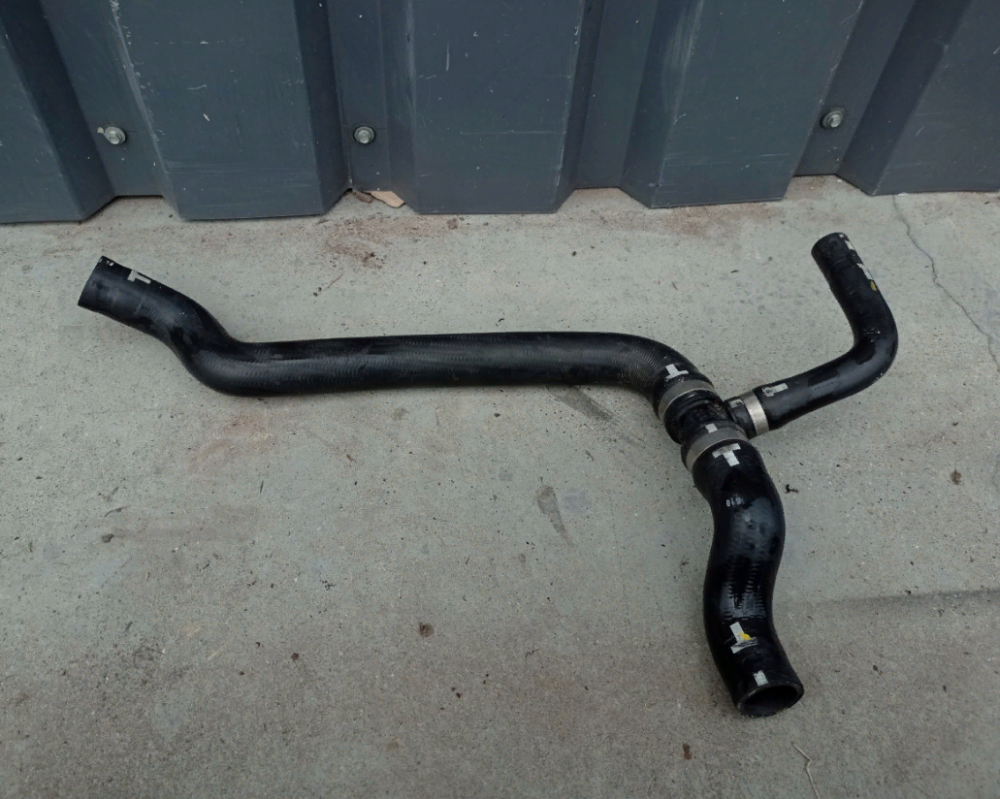 1954815 Патрубок расширительного бачка DAF XF 106 Euro 6 Львів - зображення 1