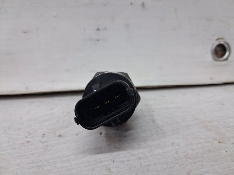 Датчик давления топлива в рейке Hyundai Tucson JM 2.0 DIESEL D4EA 2004 (б/у) Киев - изображение 2