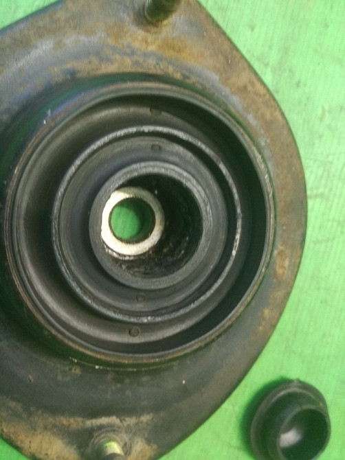 MB518798 Mitsubishi опора амортизатора переднього Міцубісі оригінал опора передньої стійки Вінниця - зображення 3