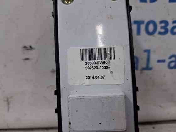 Кнопка стеклоподъемника Hyundai Santa fe 2012-2019 935802W500 (Арт. 69890) Киев