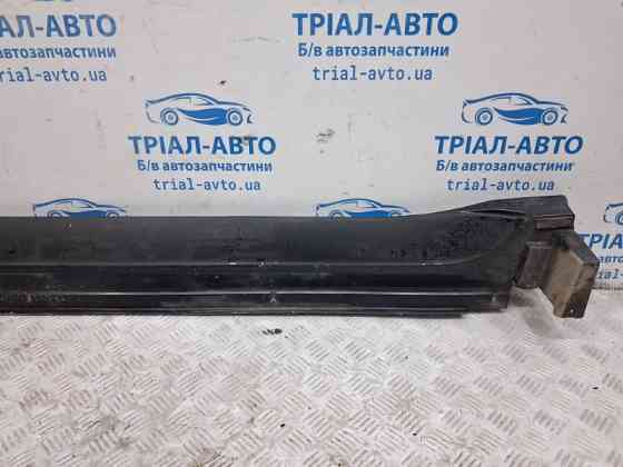 Накладка порога внешняя левая Mitsubishi Pajero Wagon 1999-2006 MN117299XB (Арт. 75738) Київ