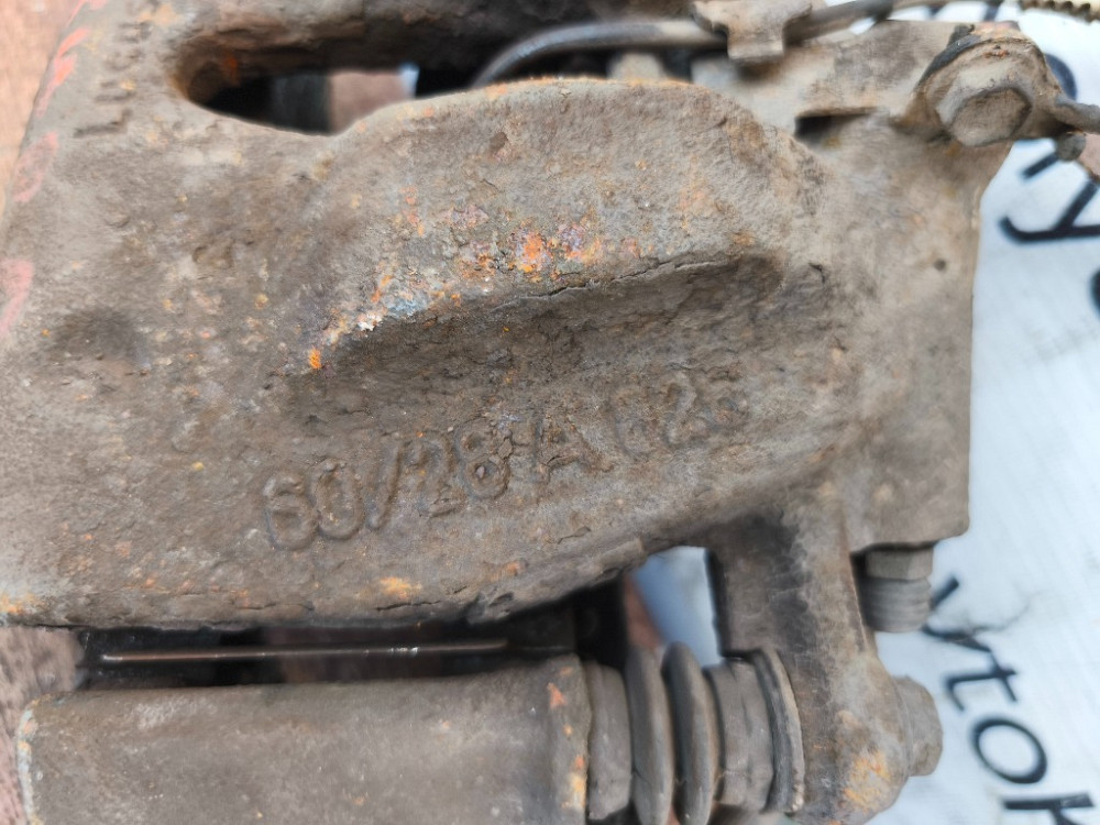 Суппорт передний Peugeot Expert 1996-2006 Ковель - зображення 4