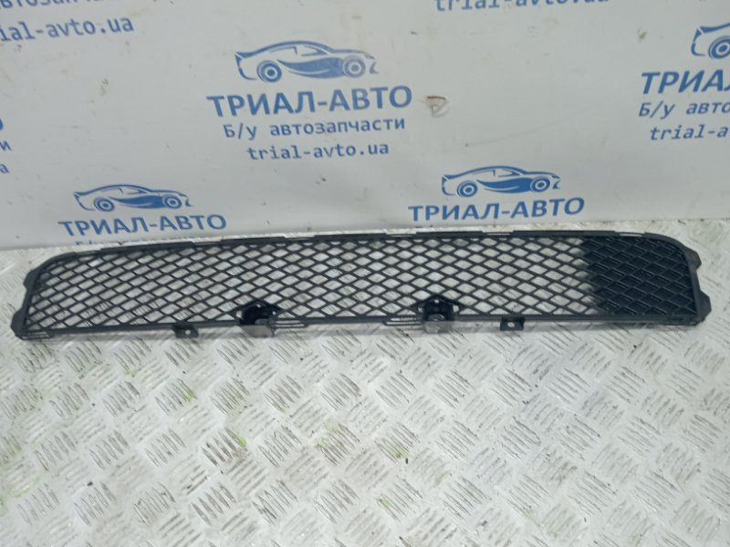 Решетка бампера центральная Mitsubishi Lancer 10 1.5 БЕНЗИН 4A91 2007 (б/у) Киев - изображение 4
