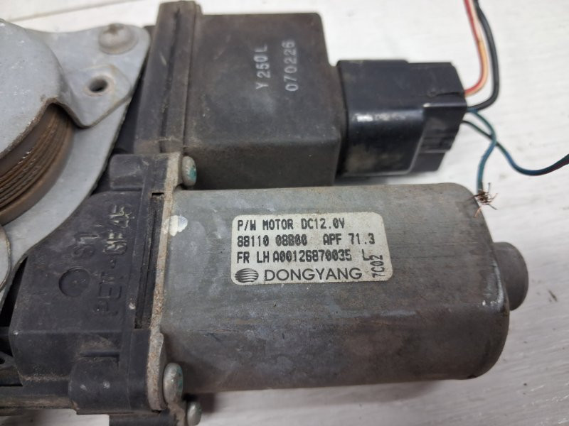 Стеклоподъемник передний левый SsangYong Rexton Y250 2.7 D27DT 2006 (б/у) Київ - зображення 4