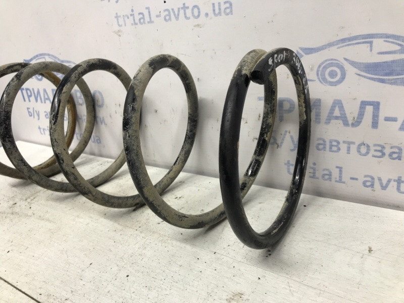 Пружина задняя Mitsubishi Pajero Sport K9 2.5 DIESEL 4D56 1996 (б/у) Київ - зображення 3