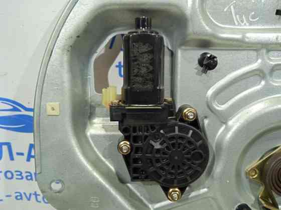 Стеклоподъемник передний правый Hyundai Tucson 2004-2009 824062e000 (Арт. 18013) Киев