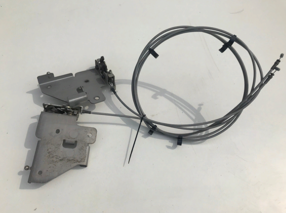 1997220 Замок капота с тросом левый DAF XF 106 Euro 6 Львів - зображення 1