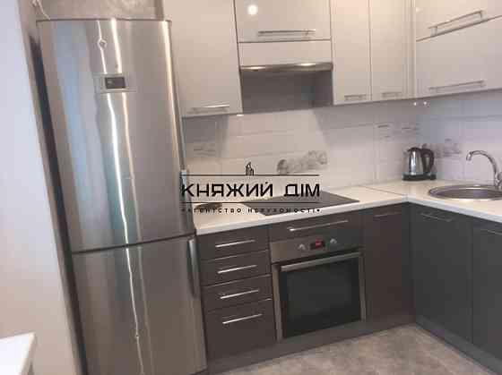 Світла, комфортна 2-х к. кв. ст. м. Мінська. № 11139420 Київ