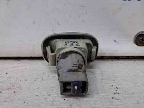 Повторитель поворотника Toyota Avensis 2002-2010 8173005041 (Арт. 71287) Київ