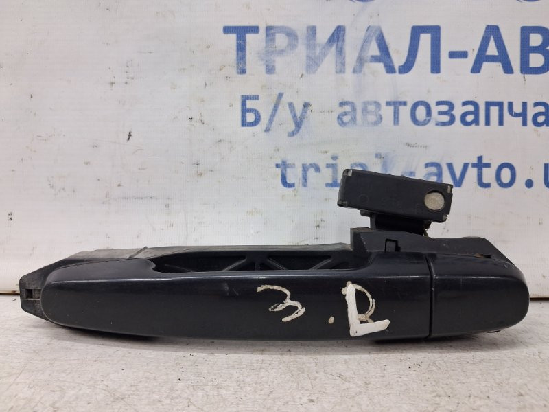 Ручка двери внешняя задняя левая Toyota Avensis T25 1.8 БЕНЗИН 1ZZFE 2002 (б/у) Київ - зображення 1