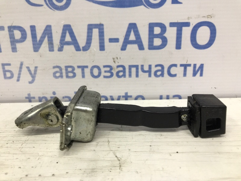 Ограничитель двери передний левый Mitsubishi Outlander 2009-2012 5702A079 (Арт. 51756) Киев - изображение 1