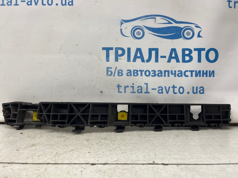 Кронштейн бампера задний правый Kia Sportage QL 1.7 DIESEL D4FD 2015 (б/у) Київ - зображення 1
