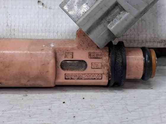 Форсунка топливная Toyota Camry XV30 3.0 БЕНЗИН 1MZFE 2001 (б/у) Київ