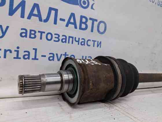 Привод задний правый Mitsubishi Outlander CU 2.4 БЕНЗИН 4G69 2003 (б/у) Киев