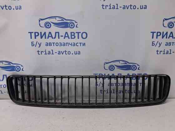 Решетка бампера центральная Skoda Fabia 2007-2014 5J0853677 9B9 (Арт. 78129) Київ
