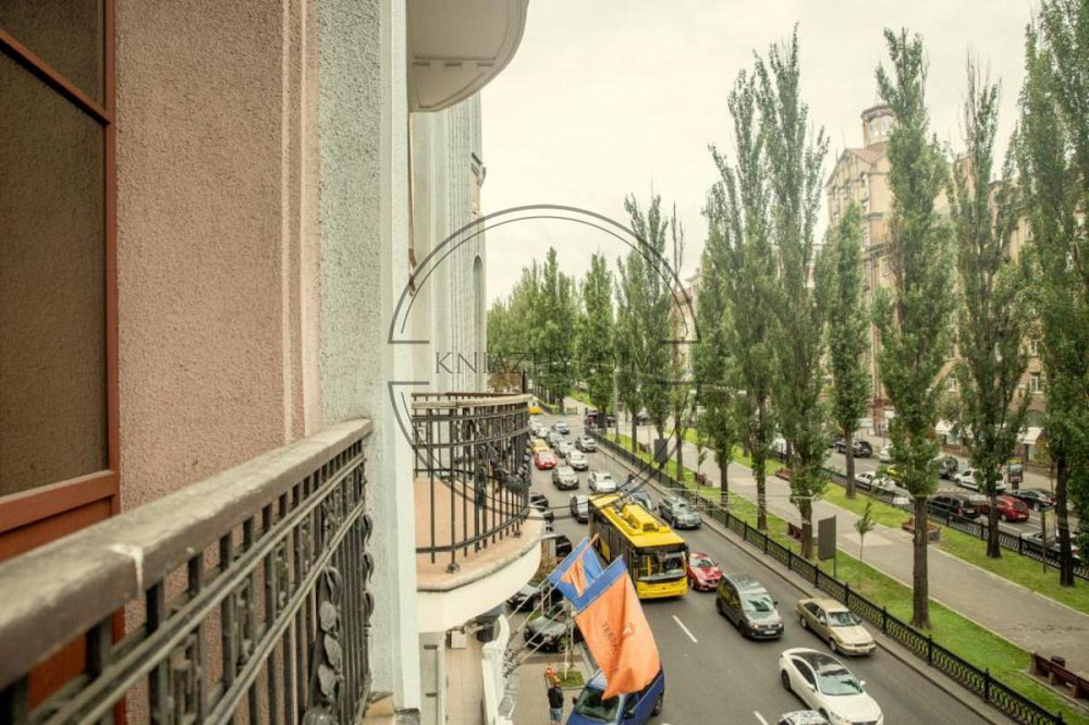 Без комиссии. Нежилое помещение класса А ,на Бессарабской площади .Код объекта № 1414035 Київ - зображення 8