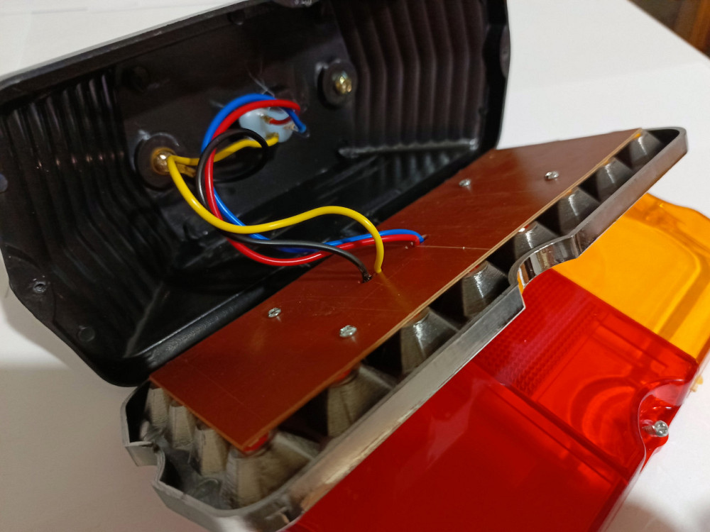 Фонарь задний на легковой прицеп УАЗ LED светодиодный Баришівка - зображення 3