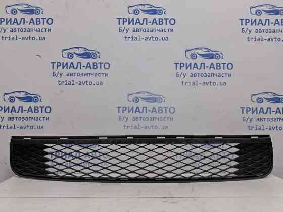 Решетка бампера центральная Toyota Auris E150 1.6 БЕНЗИН 1ZRFAE 2006 (б/у) Київ