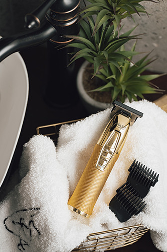 Триммер для бороды и усов Adler AD-2836g 100 Вт золотистый Київ - зображення 10