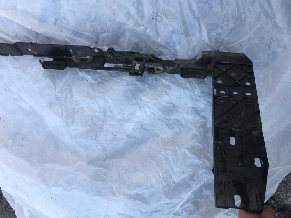 Направляющая Салазка для стекляного люка на W-140 Київ - зображення 2